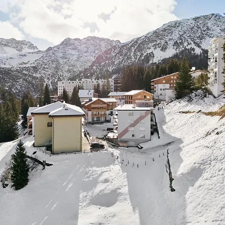 Alpen Studio I Arosa I Ski I Modern I Parkplatz Apartamento